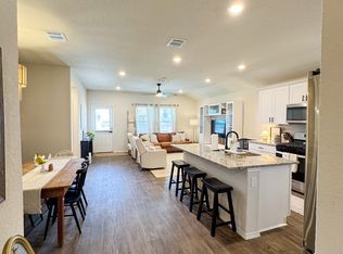 1669 James St, New Braunfels, TX 78130