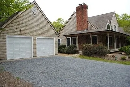 East Hampton Traditional Contemporary — Photo 1