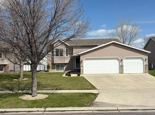 4357 46th Ave S, Fargo, ND 58104