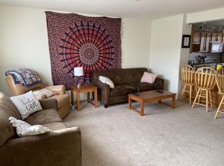 4750 E Blue Grass Rd #J1, Mount Pleasant, MI 48858