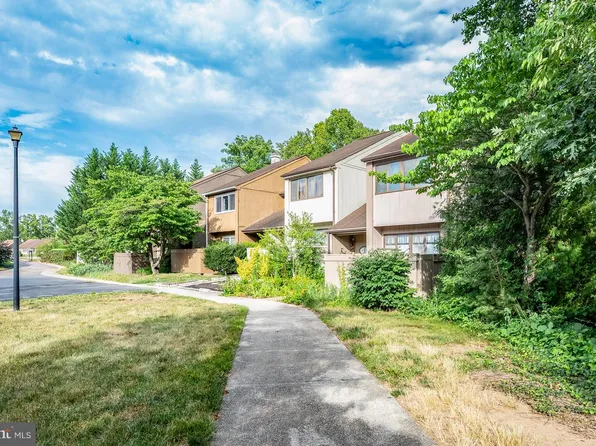15389 Grist Mill Ter, Woodbridge, VA 22191