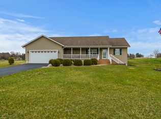 7891 S Tampam Dr, Dixon, IL 61021