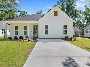 305 W 27th Ave, Covington, LA 70433