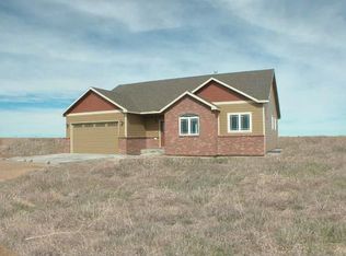 16348 Anna Loop Dr, Cheyenne, WY 82009