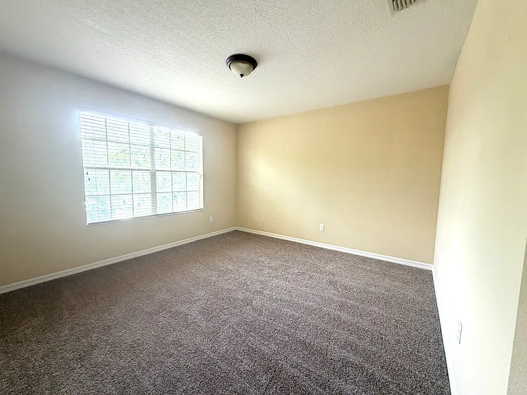 14205 Bridgewater Crossings Blvd — Photo 16