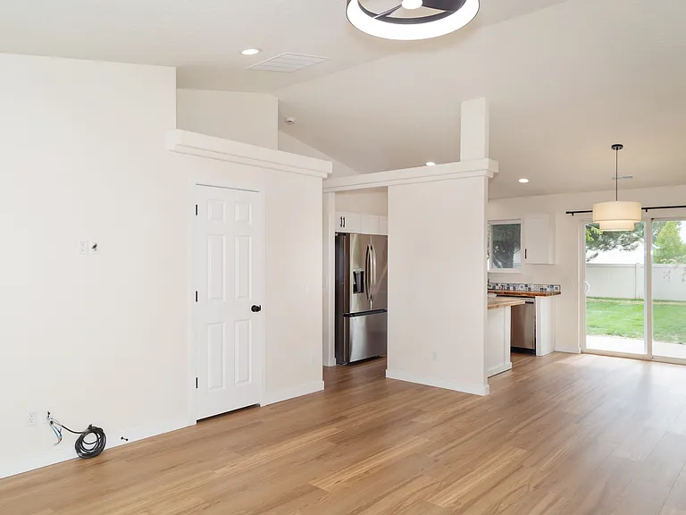 3396 W Thorndale Loop — Photo 14