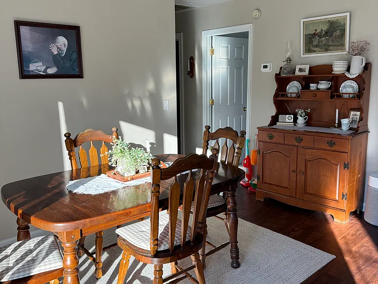 100 Carolina Rd — Photo 4