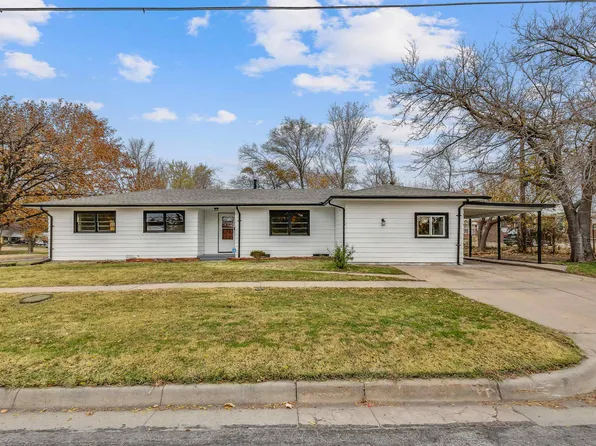 6202 E Lincoln St, Wichita, KS 67218