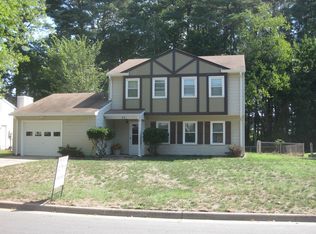 33 Newgate Village Rd, Hampton, VA 23666
