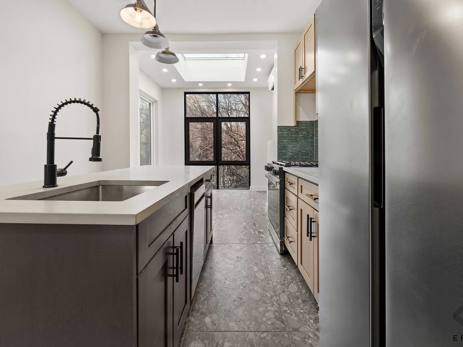 108 Marcy Avenue — Photo 1