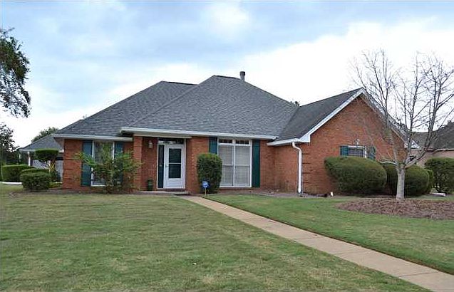 1st image of 324 Old Forest Ct.