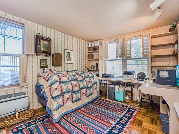 2711 Avenue X image 30 of 41