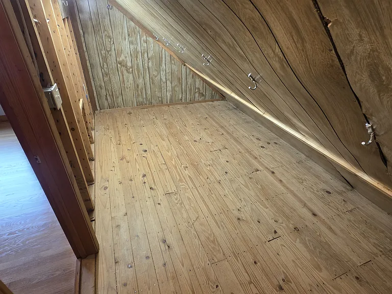 546 Hubbell St — Photo 30