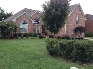 2707 Maylon Dr, Murfreesboro, TN 37128