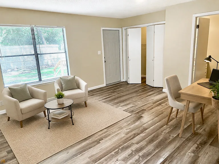 125 Borrell Blvd — Photo 4