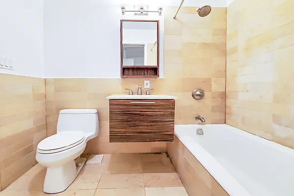 Rented by Warburg | media 14