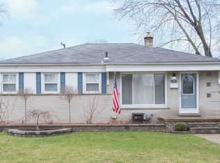 11340 E Clements Cir, Livonia, MI 48150