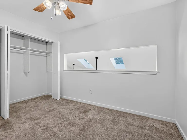 138 River Breeze Dr — Photo 30
