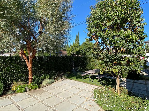 3rd image of 7228 Rubio Ave