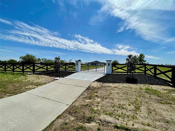 3rd image of 3146 Hammock Grove Rd