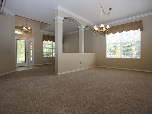5th image of 14929 Heronglen Dr