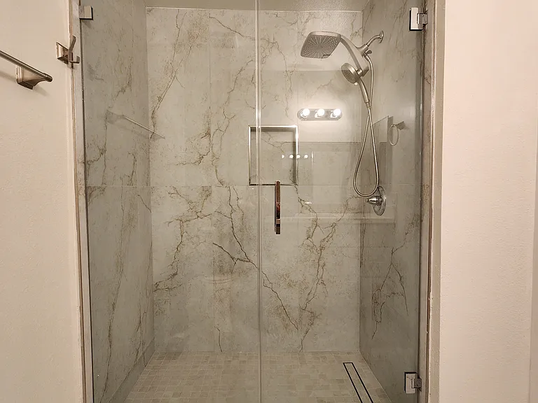 408 Burchett St #6 — Photo 13