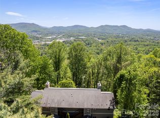 408 Windswept Dr, Asheville, NC 28801