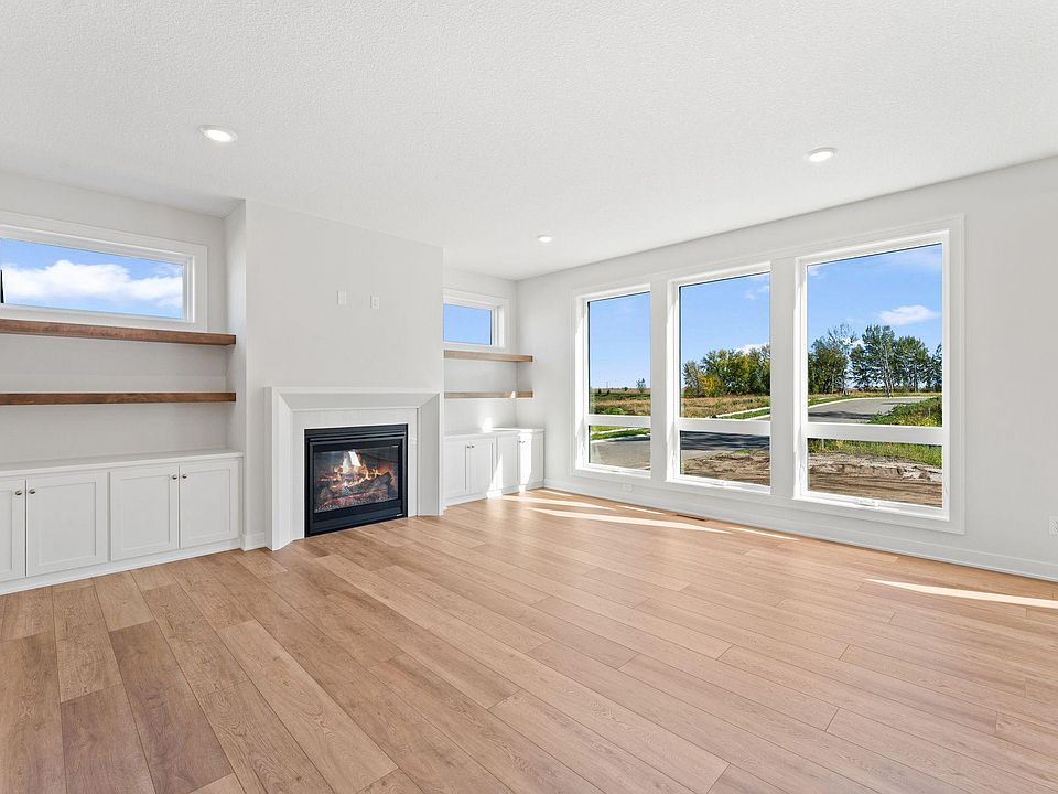 1st image of 2031 Avon Ln
