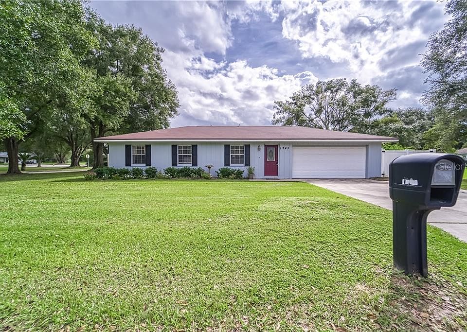 1st image of 1745 Orangewood Cir