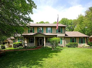 121 Mystic Meadows Ln, Saint Louis, MO 63141