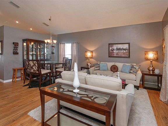 3rd image of 229 Friesian Way