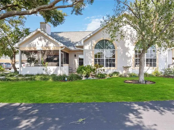 4625 Whirlaway Dr, Sarasota, FL 34233
