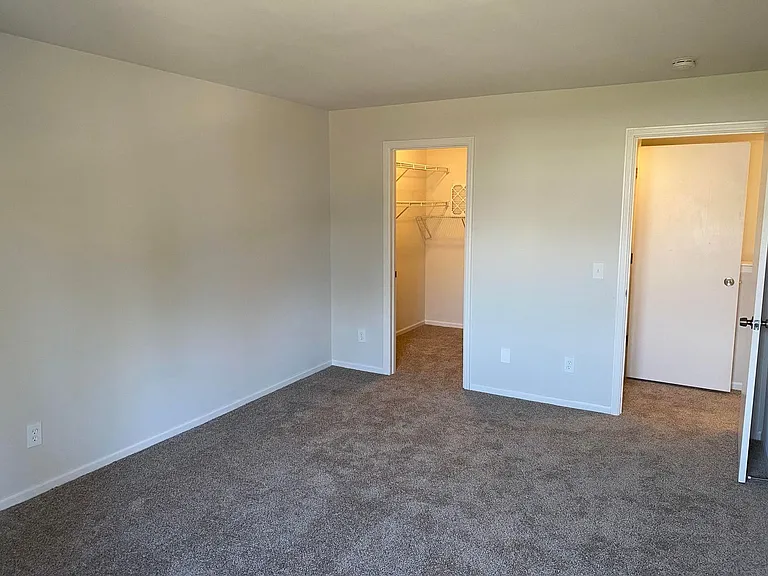 Madison Townhomes — Photo 15