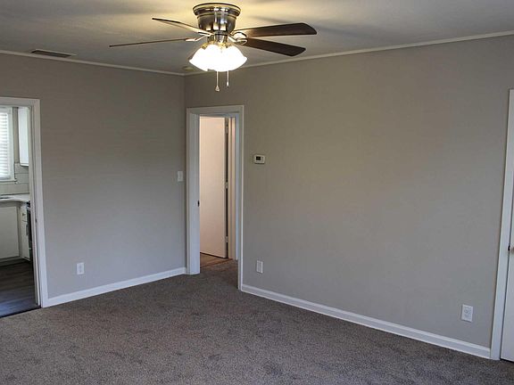 5th image of 1701 Williams St APT D