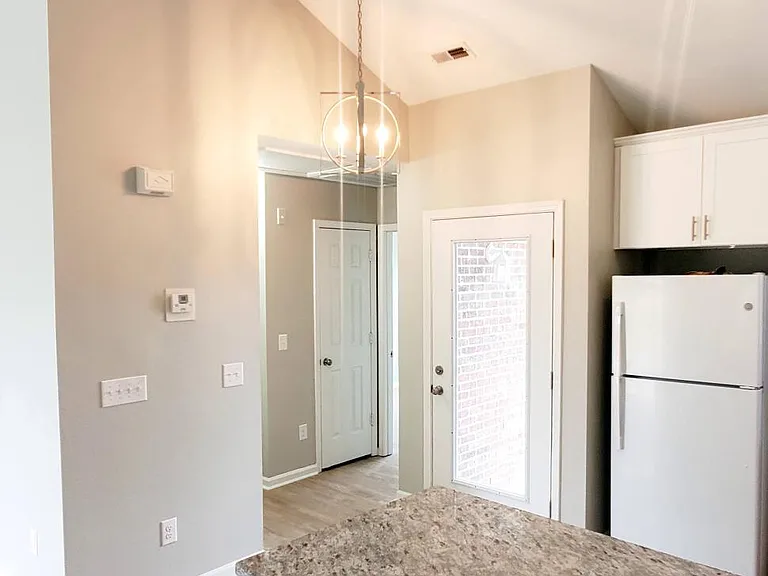 3012 Lauren Place Dr #104 — Photo 3