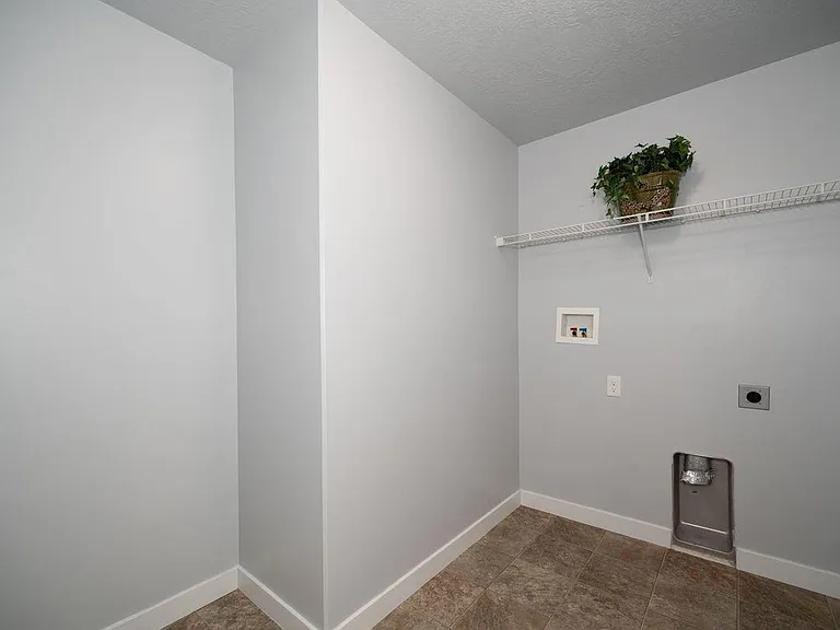 11216 S Summer Heights Dr W — Photo 15