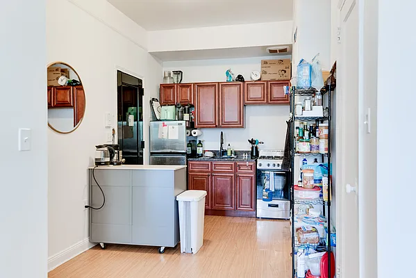 Rented by HOME RESIDENTIAL LLC | media 2