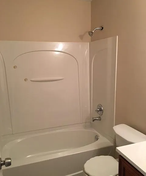 3528 Danbury Rd — Photo 11