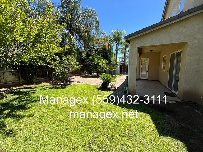 2175 Lester Ave — Photo 37