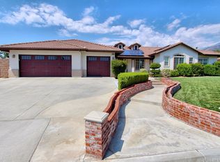 35460 Shade Tree Rd, Yucaipa, CA 92399