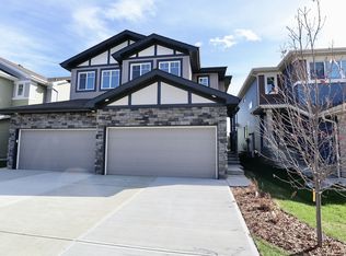 9357 Pear Line SW, Edmonton, AB T6X2V9