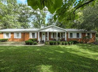 1211 1/2 Whitney Dr, Columbia, TN 38401