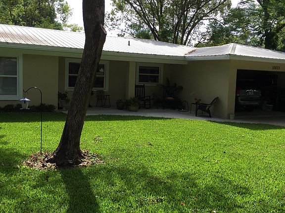 2nd image of 10833 Forest Hills Dr