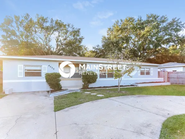 4500 58th St N, Kenneth City, FL 33709