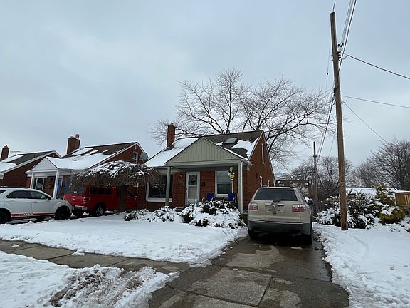 2nd image of 9628 Becker Ave