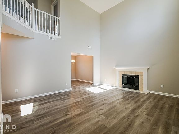 5th image of 16975 Napoleon Ct