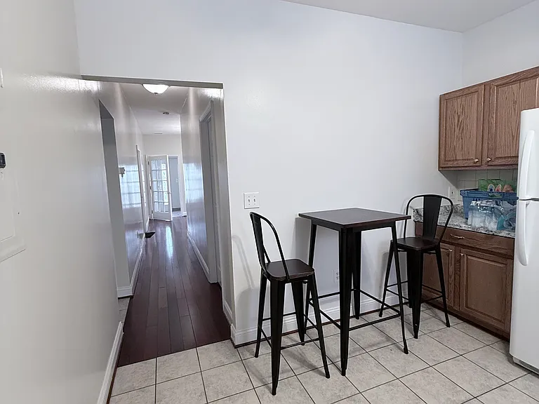 1706 Harman Ave — Photo 9