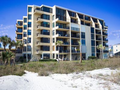2100 Ocean Dr #1B, Jacksonville Beach, FL, 32250
