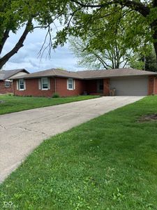 2935 Flintwood Dr, Columbus, IN, 47203