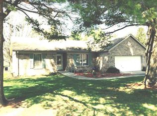 6806 Church St, Stockwell, IN 47983